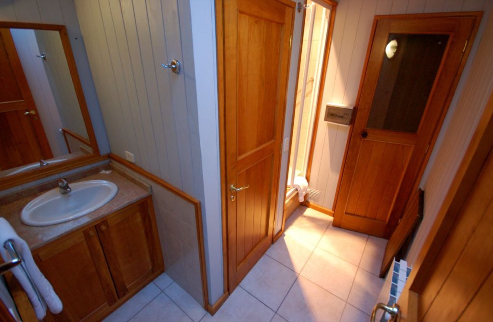 Sauna y ducha escocesa para relajarse al final del día